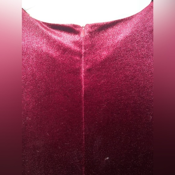 Ababalaya Velvet Lace Sleeve Wrap Gown – Deep Burgundy – Size XL - Picture 10 of 12